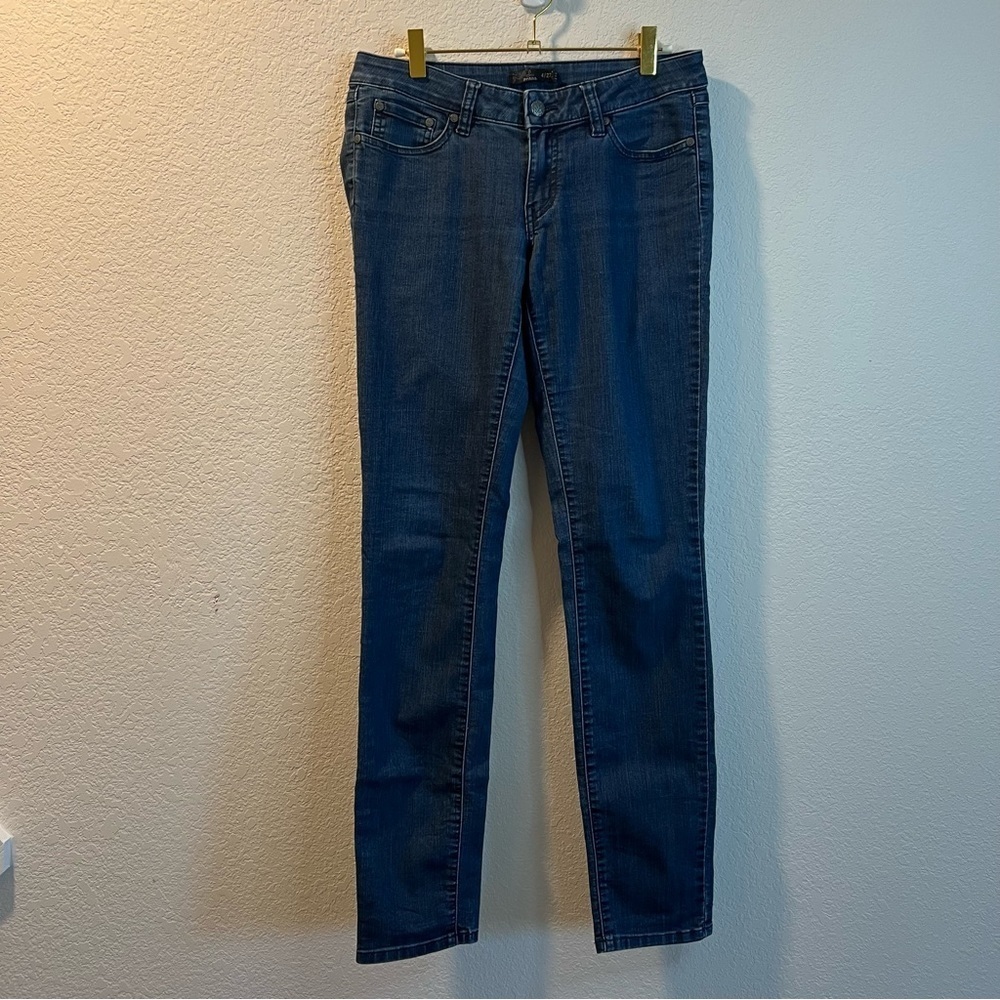 Women’s Prana blue dark wash skinny jeans size 4